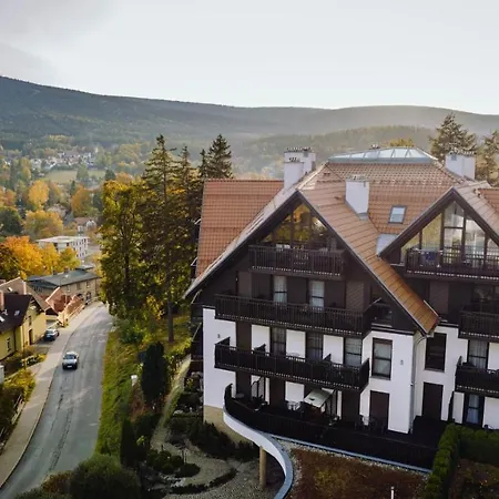 Apartment Silence Panorama 06